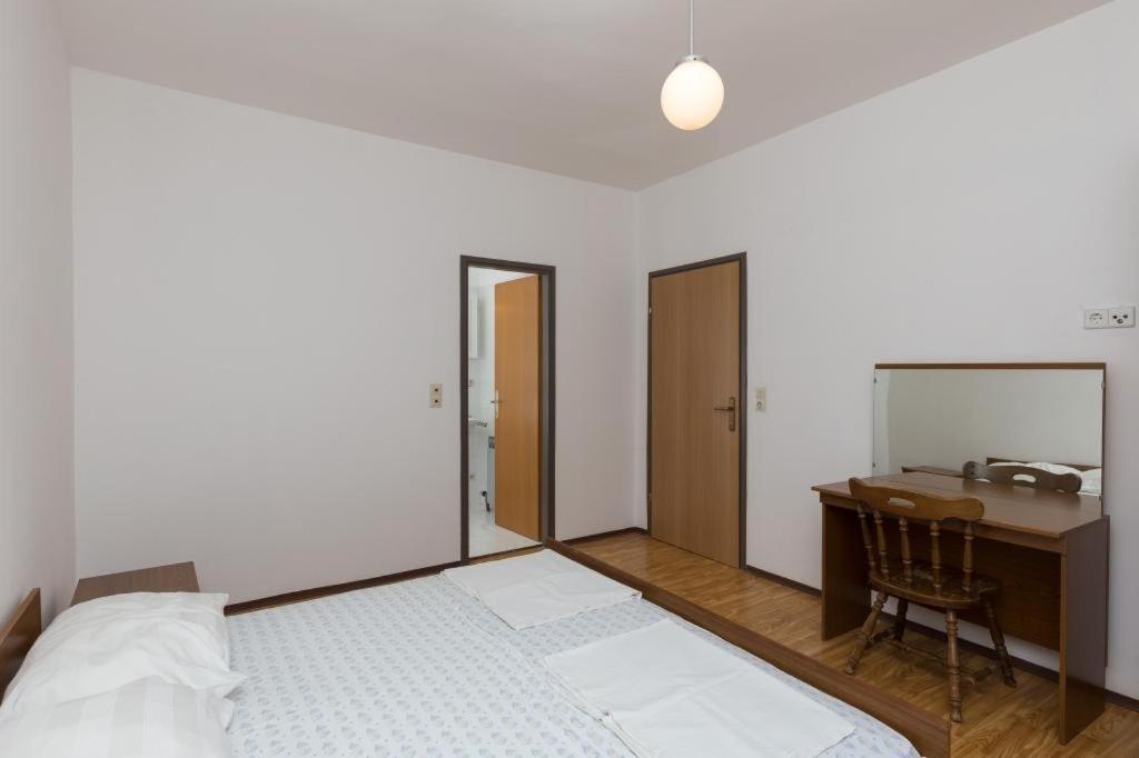 Rooms Villa Basica Saplunara Cameră foto