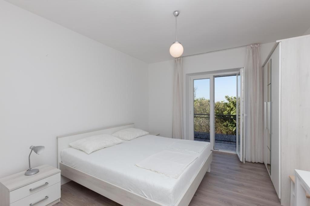 Rooms Villa Basica Saplunara Cameră foto